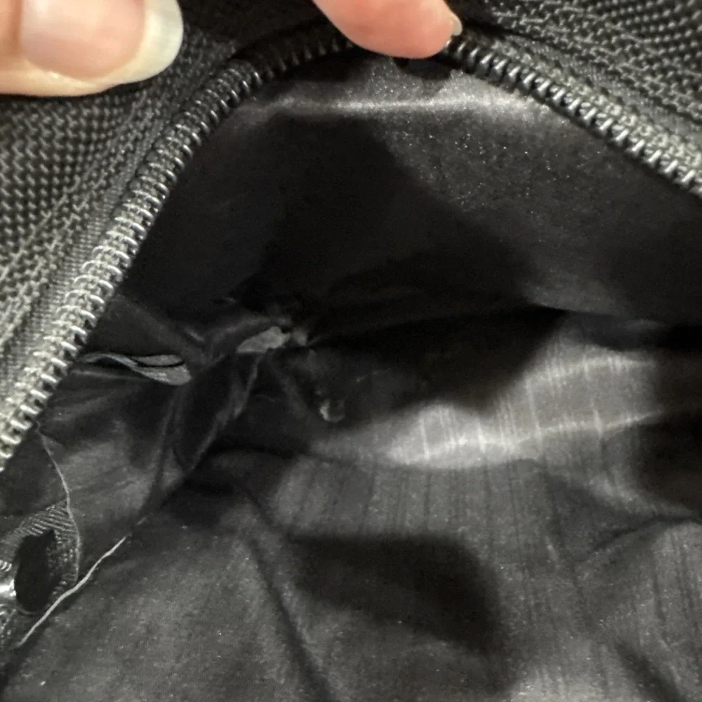 TUMI Alpha Black Ballistic Nylon Expandable Organizer Briefcase Laptop Bag Mens